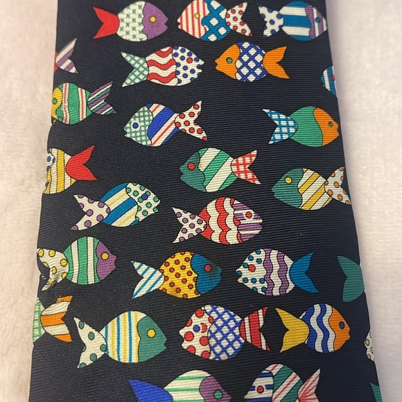 Colorful Fish Pattern Ties - Picture 9 of 9